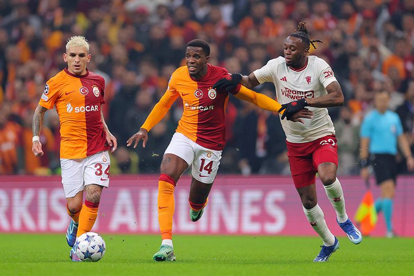 Hasil Galatasaray vs Manchester United Skor 3 3