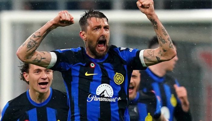 Hasil AC Milan vs Inter Milan: Skor 1-2